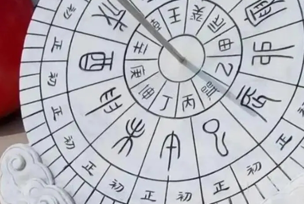 72年属鼠49岁有一灾_化危为机