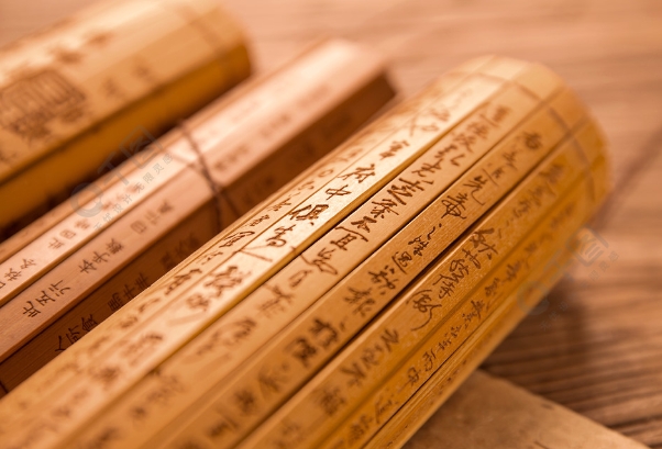 40多岁的女人梦见自己怀孕_母性再现