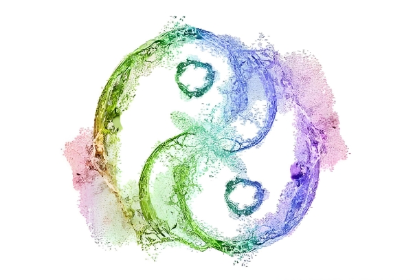 40多岁的女人梦见自己生孩子 预示什么_中年生子梦图片