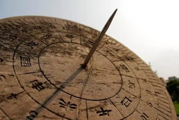 60年鼠今年每月运势如何_月运详解